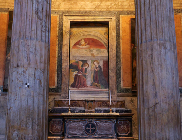 P1056558